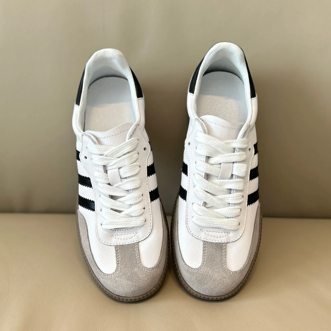 2025小白鞋秋季百搭复古低帮真皮德训鞋白色休闲鞋板鞋情侣鞋潮鞋