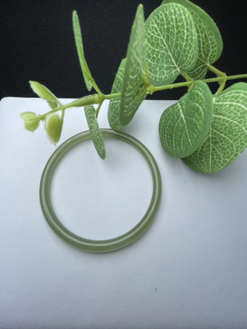 【硕玉斋】和田玉气质款叮当镯