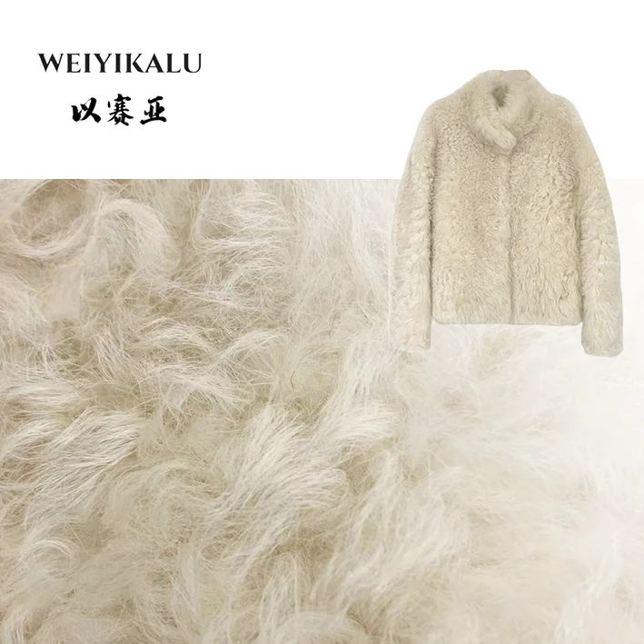 以赛亚 柔粉绮梦 2025年冬季新款立领托斯卡纳皮毛一体女外套8811