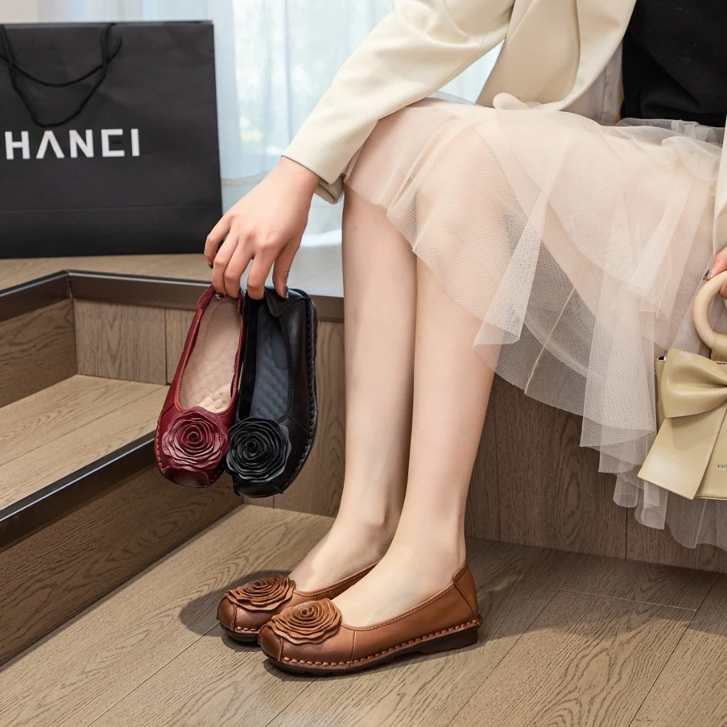 头层牛皮浅口一脚蹬中老年妈妈鞋花朵装饰设计感大码防滑手工单鞋