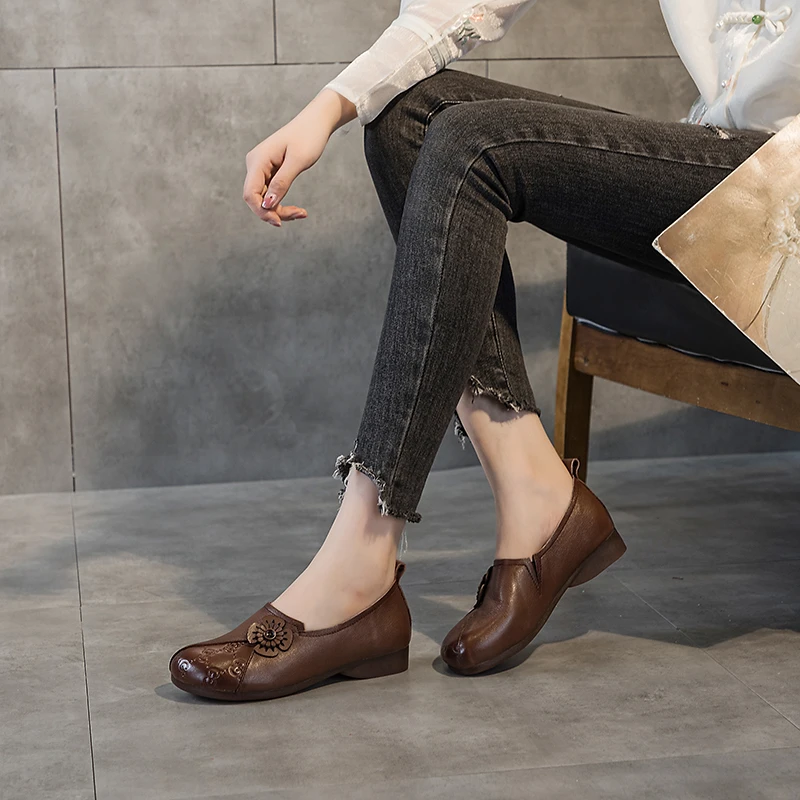 头层牛皮浅口一脚蹬单鞋女平底舒适不累脚中老年妈妈鞋复古手工鞋