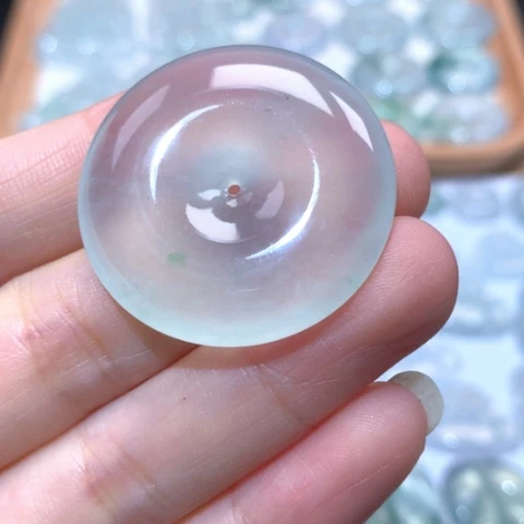 翡翠颈饰未镶嵌冰种平安扣