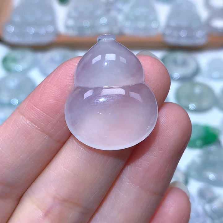 翡翠颈饰未镶嵌冰种大葫芦