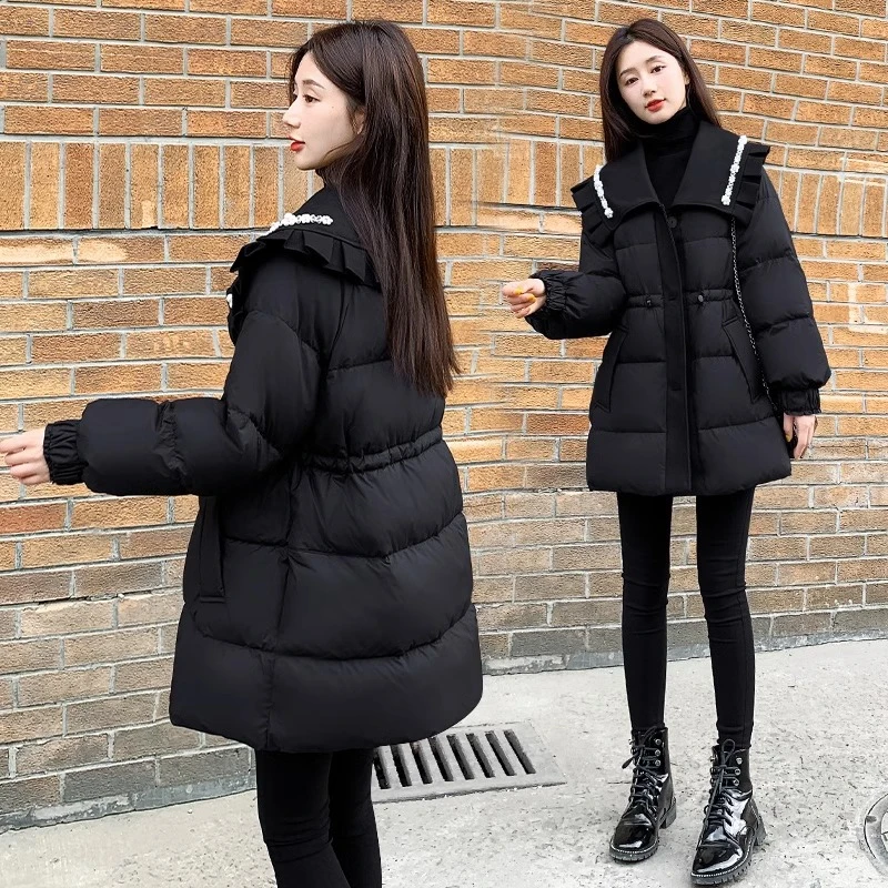 2024新款女装冬季收腰中长款棉衣棉服黑色显瘦钉珠娃娃领外套女生