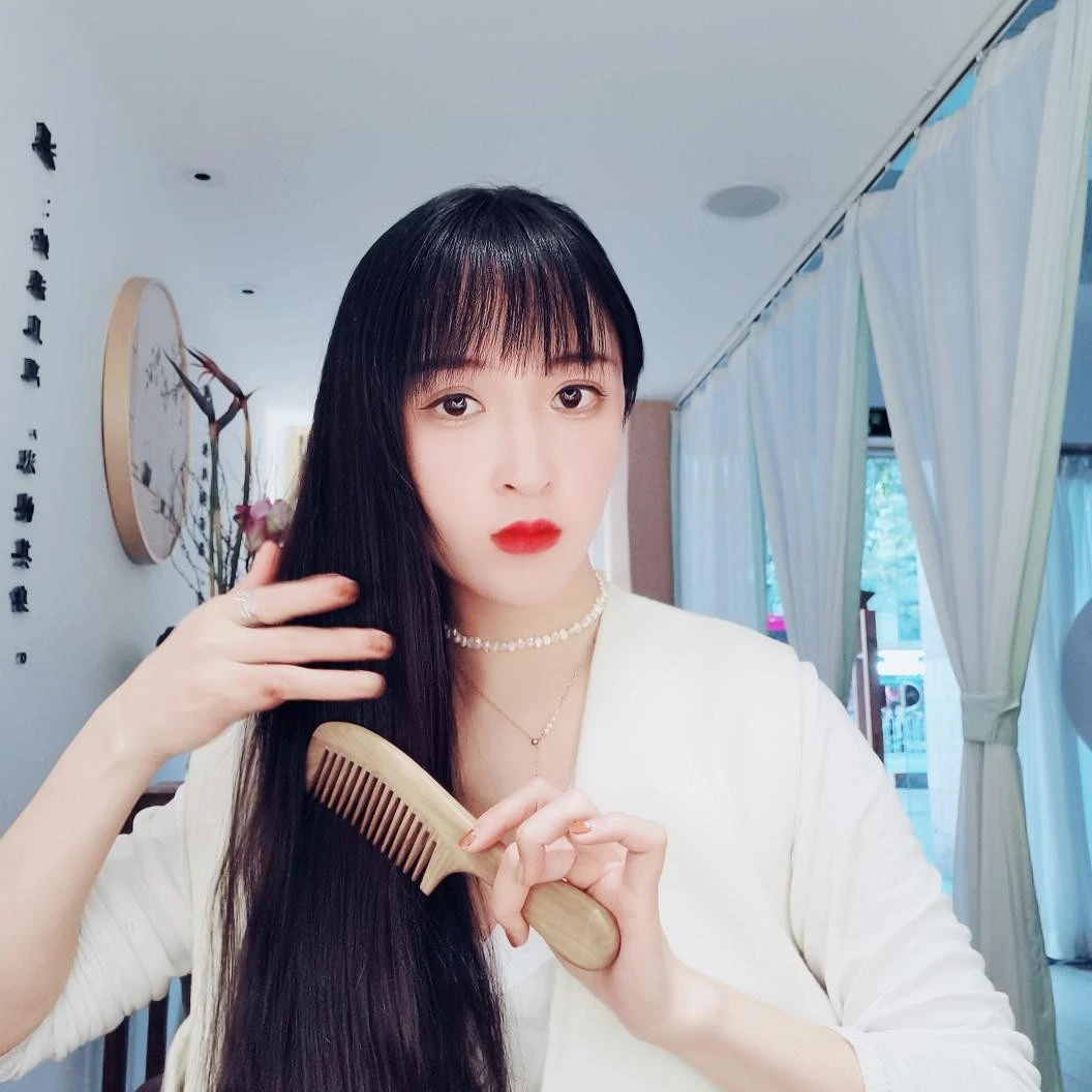 墨老师同款檀木梳绿檀