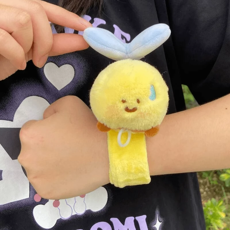 小蜜蜂啪啪圈毛绒玩偶抱手腕趴身上可爱卡通拍拍圈玩具公仔小礼物