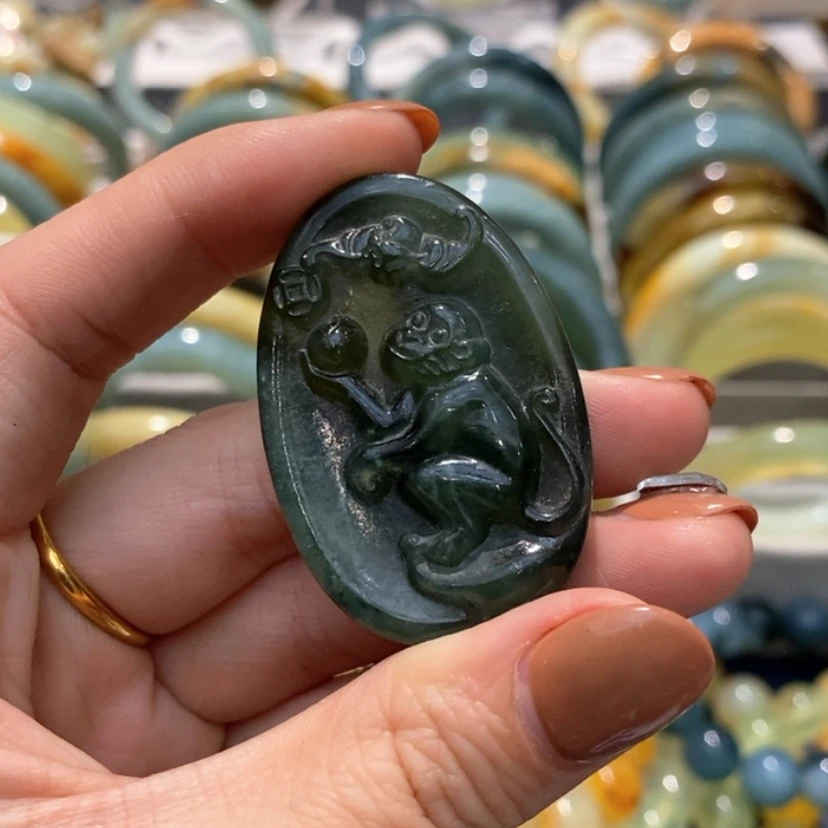 【闪购商品】蛇纹石玉手镯未镶嵌是***?