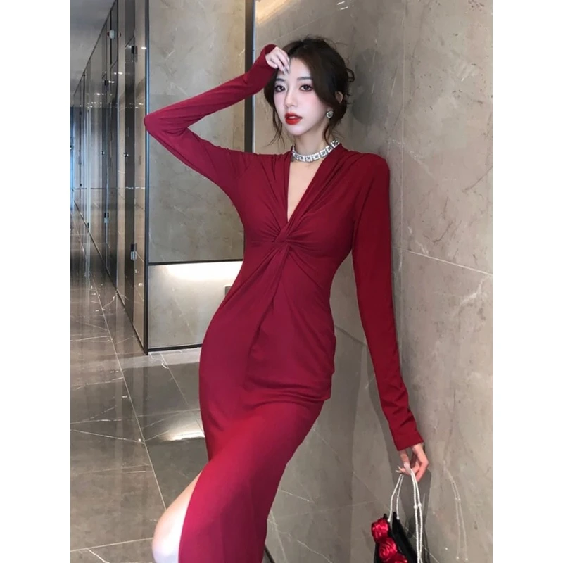 高级性感法式红色修身包臀长裙女装秋季气质御姐扭结V领连衣裙子