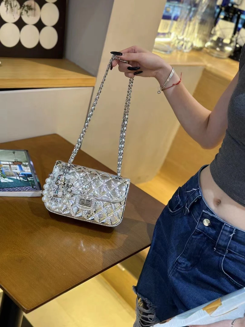 新款高级链条小方包香风单肩菱格时尚斜挎包百搭高颜值