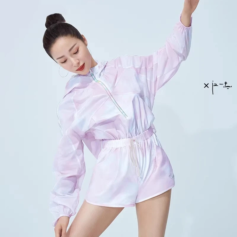 TOREAD/探路者春夏户外女式超轻皮肤衣连体短裤风衣外套长袖夏季