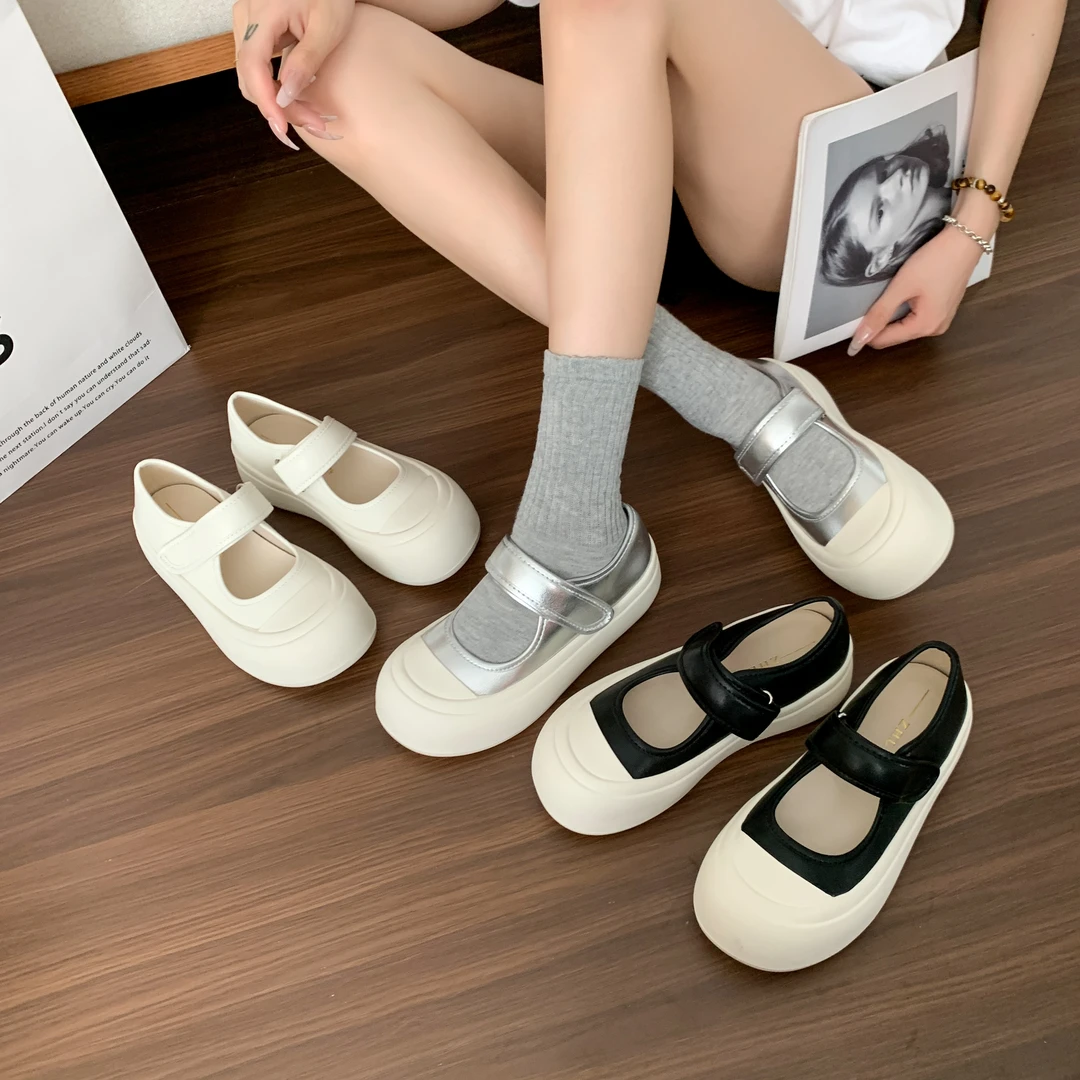 加宽加肥577-1秋季新款娃娃头休闲胖mm百搭加宽大码女鞋