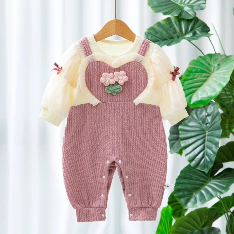 2023婴儿秋季连体衣长袖春秋生儿衣服秋天哈衣百天满月女宝宝秋装