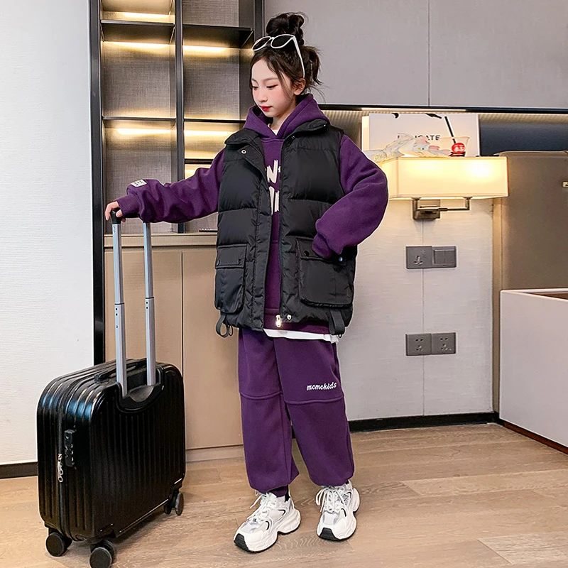 女童秋冬套装新款韩版洋气冬季中大童休闲加绒加厚马甲卫衣三件套