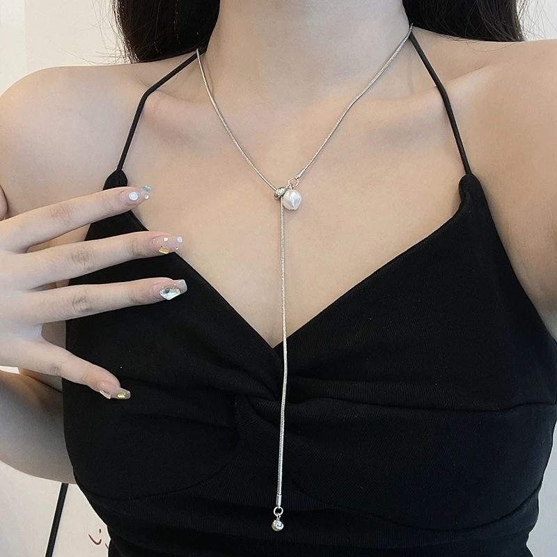 钛钢项链 潮女轻奢小众2024新款爆款珍珠毛衣链长款锁骨链卫衣链