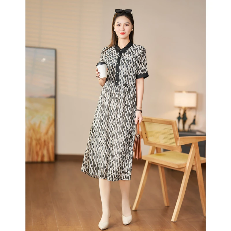 迪欧芙2023年夏季新款翻领黑杏色格纹优雅短袖连衣裙女#XLQ14342