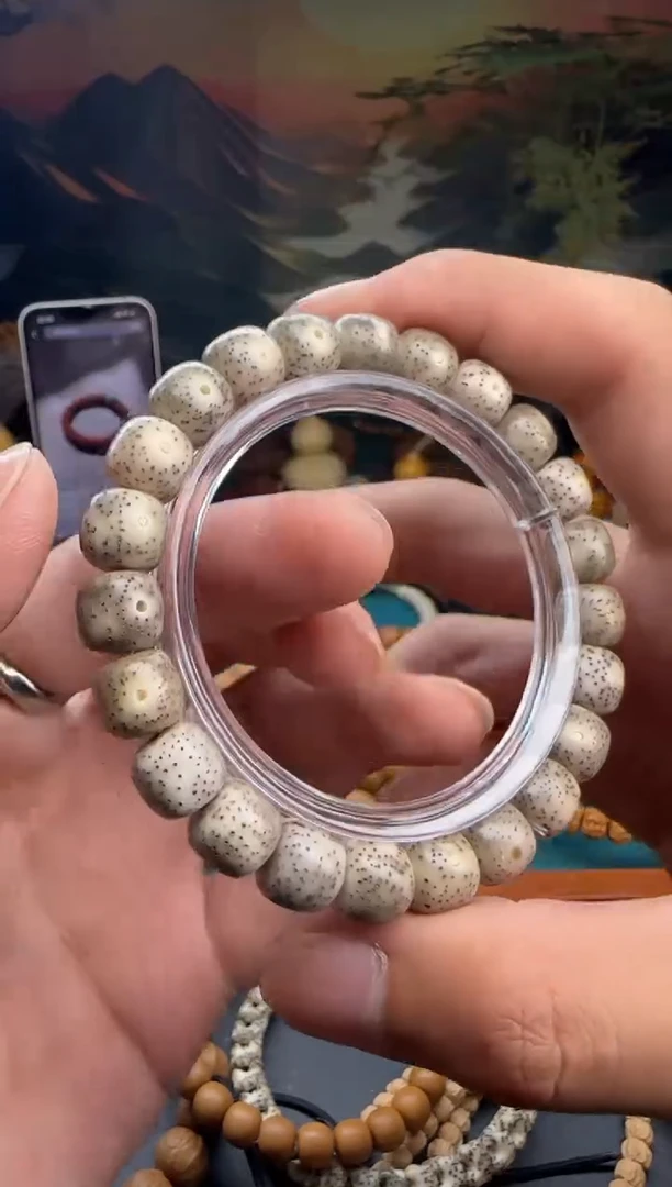 【闪购商品】星月菩提吊坠星月奶奶灰10*9