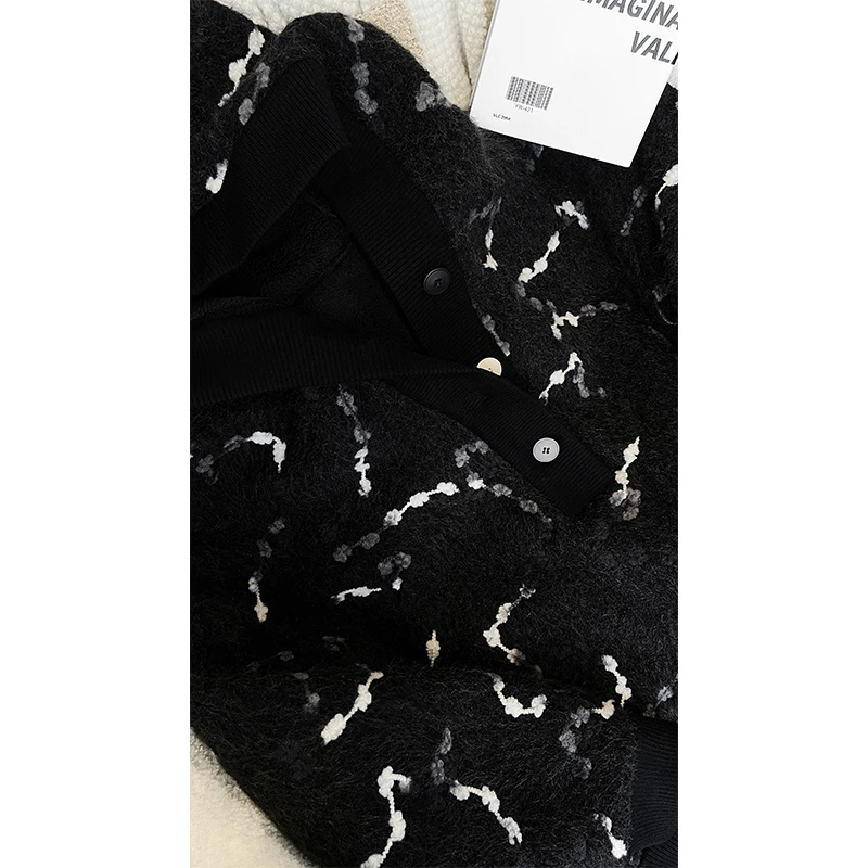 龙叨叨2024秋冬新品提花设计感连帽卫衣毛绒厚款宽松百搭上衣男