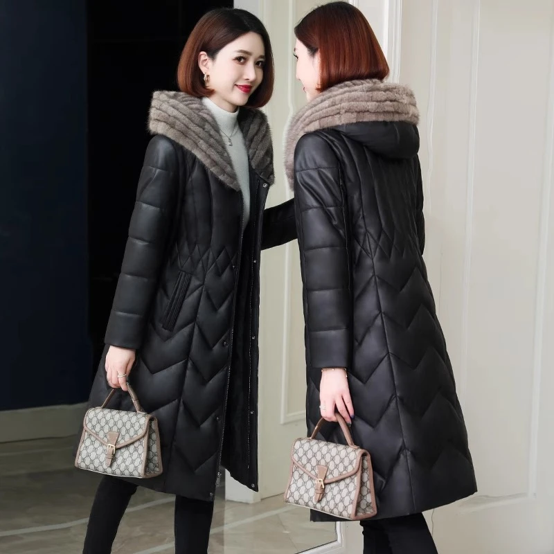 2025冬新款真皮皮衣女装夹克短款海宁皮草一体水貂毛领羽绒服外套