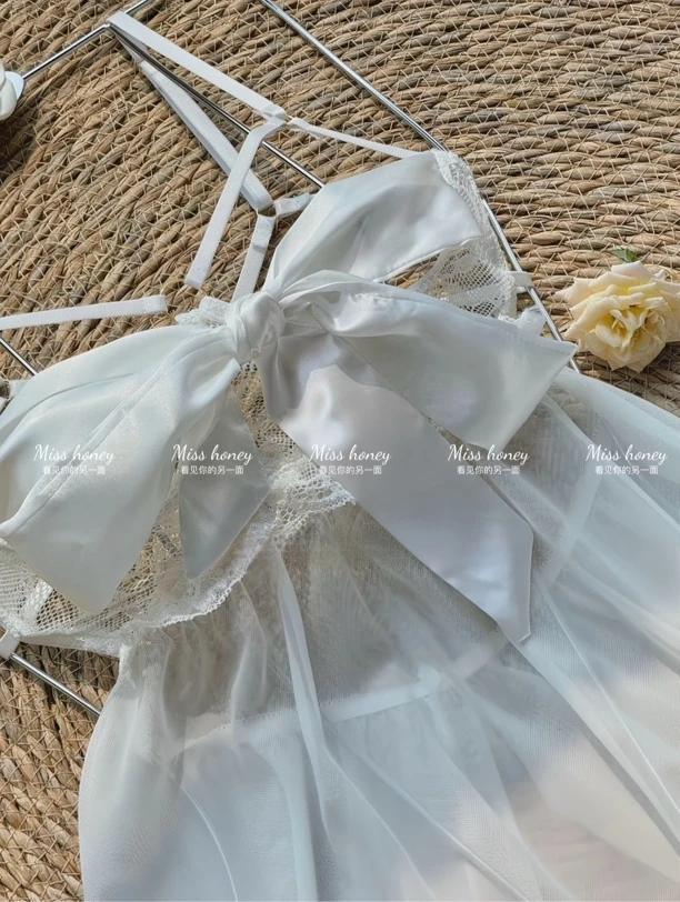 「解开蝴蝶结」缎面系带睡裙蝴蝶结少女蕾丝吊带露背睡衣纯欲大码