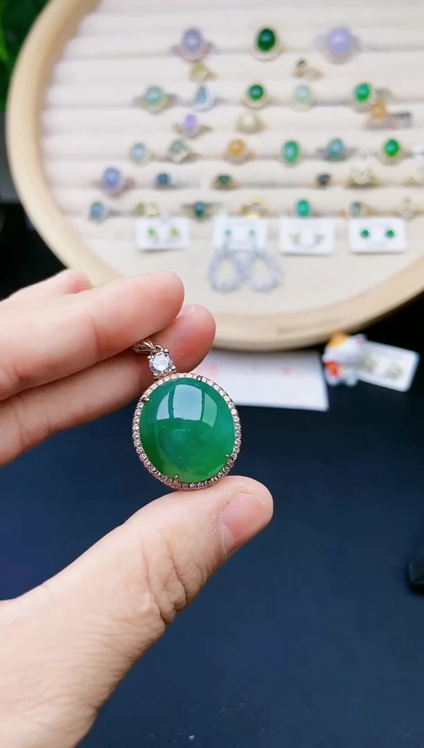 【闪购商品】翡翠颈饰银S925镶嵌111111