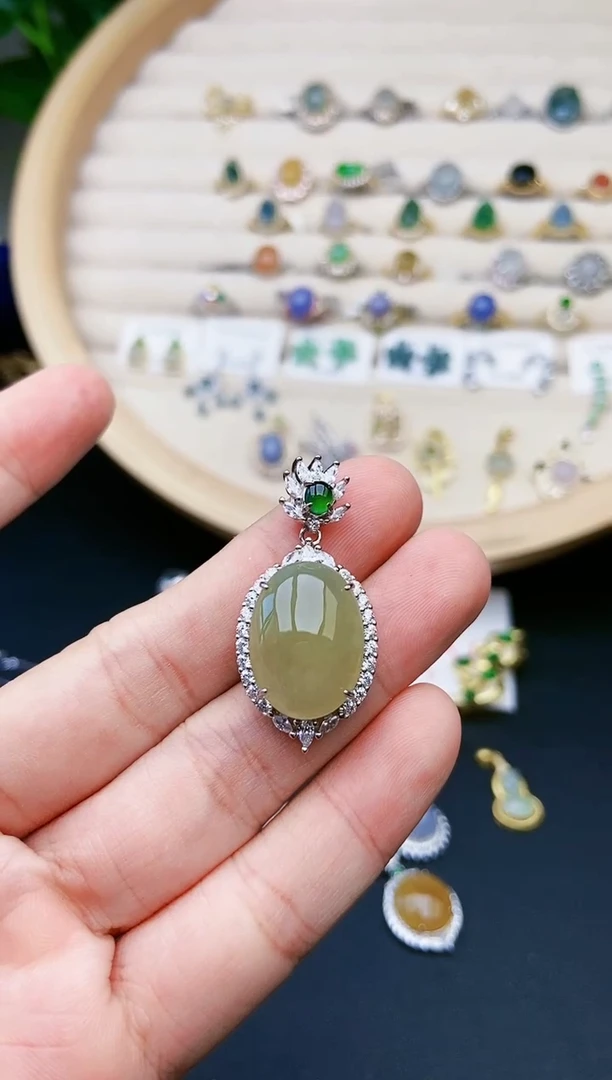 【闪购商品】翡翠颈饰银S925镶嵌15815151