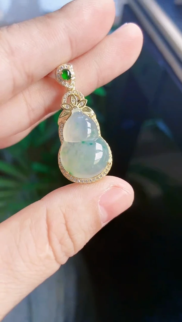 【闪购商品】翡翠颈饰银S925镶嵌111111