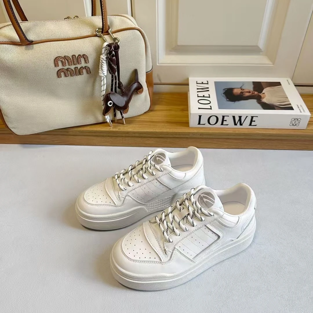 欧洲站女鞋2025春季新款真皮厚底保暖增高休闲鞋百搭运动加厚板鞋