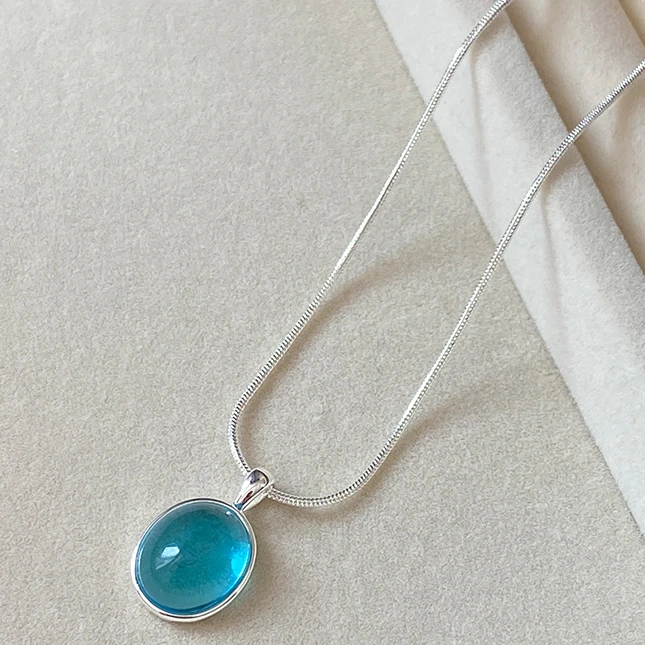 铜合金项链 小众设计项链高级感轻奢气质锁骨链显白百搭2024新款