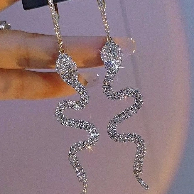 铜合金耳饰 蛇年春节新品蛇形耳环流苏个性夸张走秀同款夸张耳饰