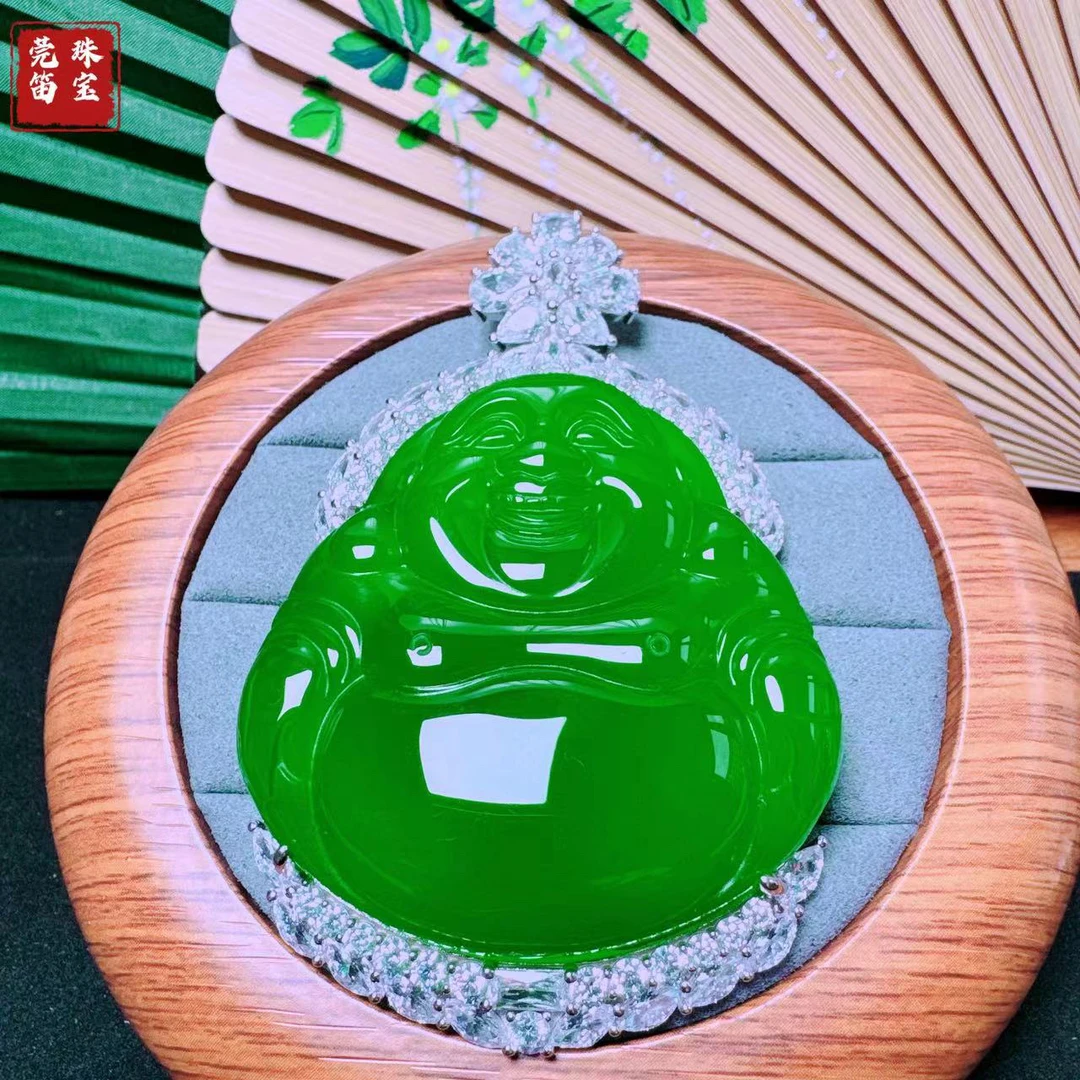 荣一珠宝天然玉髓大佛公吊坠半包镶嵌简约大气辣色翠色爆款