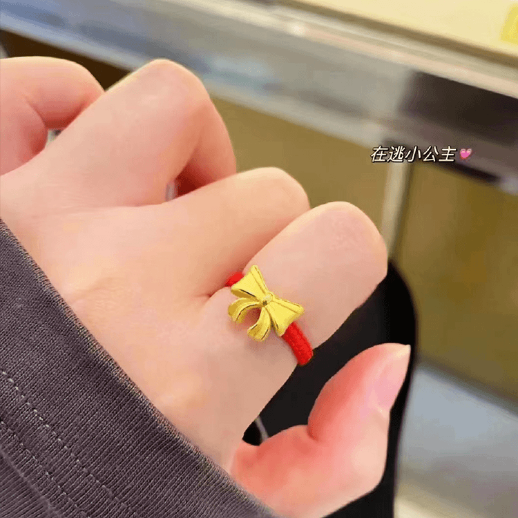 Chow Tai Seng/周大生足金精品蝴蝶结在逃公主佛头吊坠手编礼物