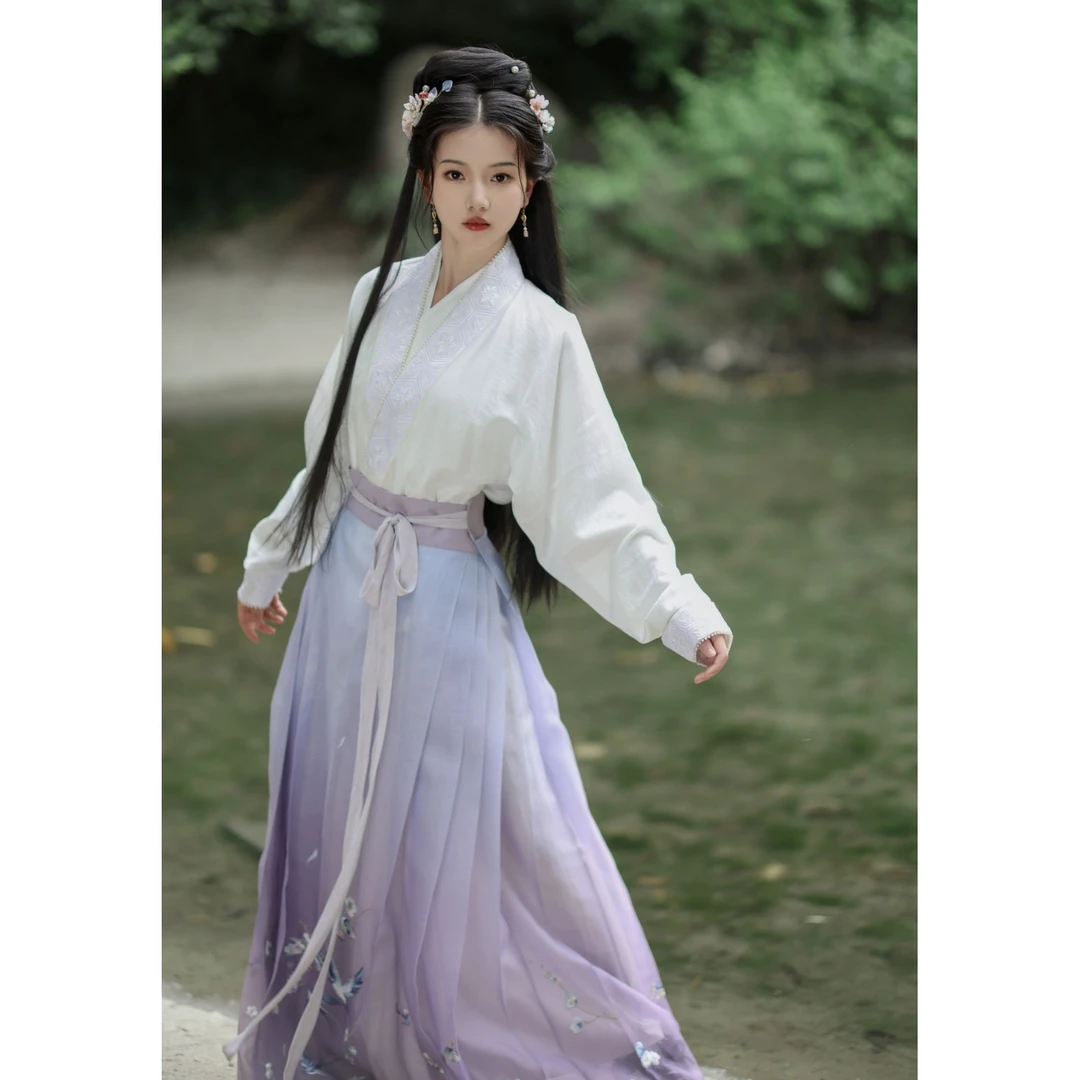 钟灵记【月别枝】马面裙