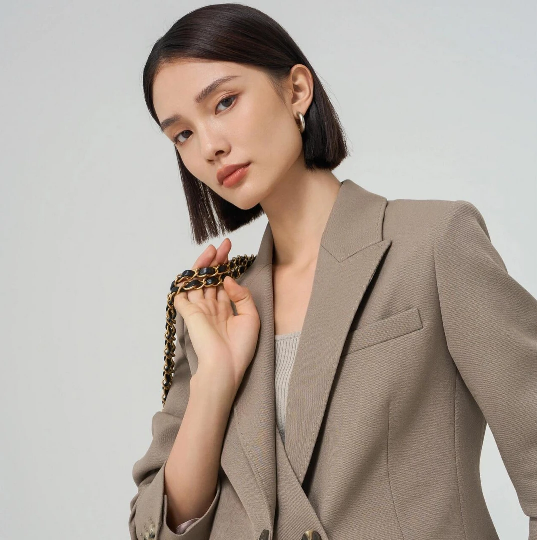 B001-100号《遇畅服饰》选择对应编号去拍（非图片款）