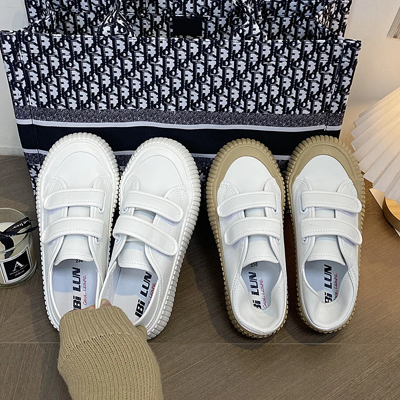 妥家女鞋一双【随机款式随机尺码不接受备注】