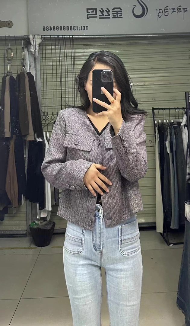 新款小香风短款外套