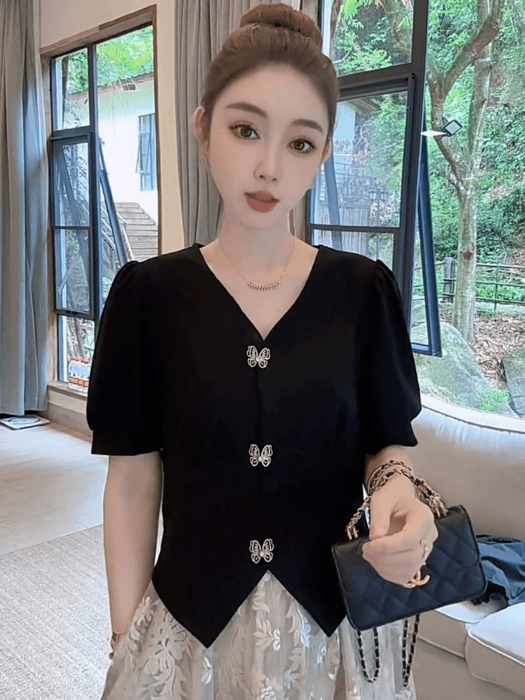 nalian/拿恋 /夏季时尚百搭V领设计感蝴蝶扣收腰短袖上衣女-95000