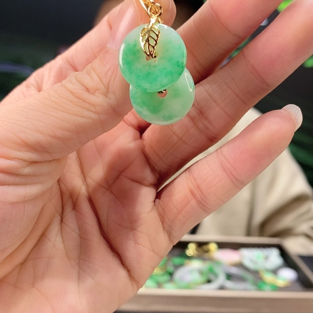 【闪购商品】翡翠多样性未镶嵌