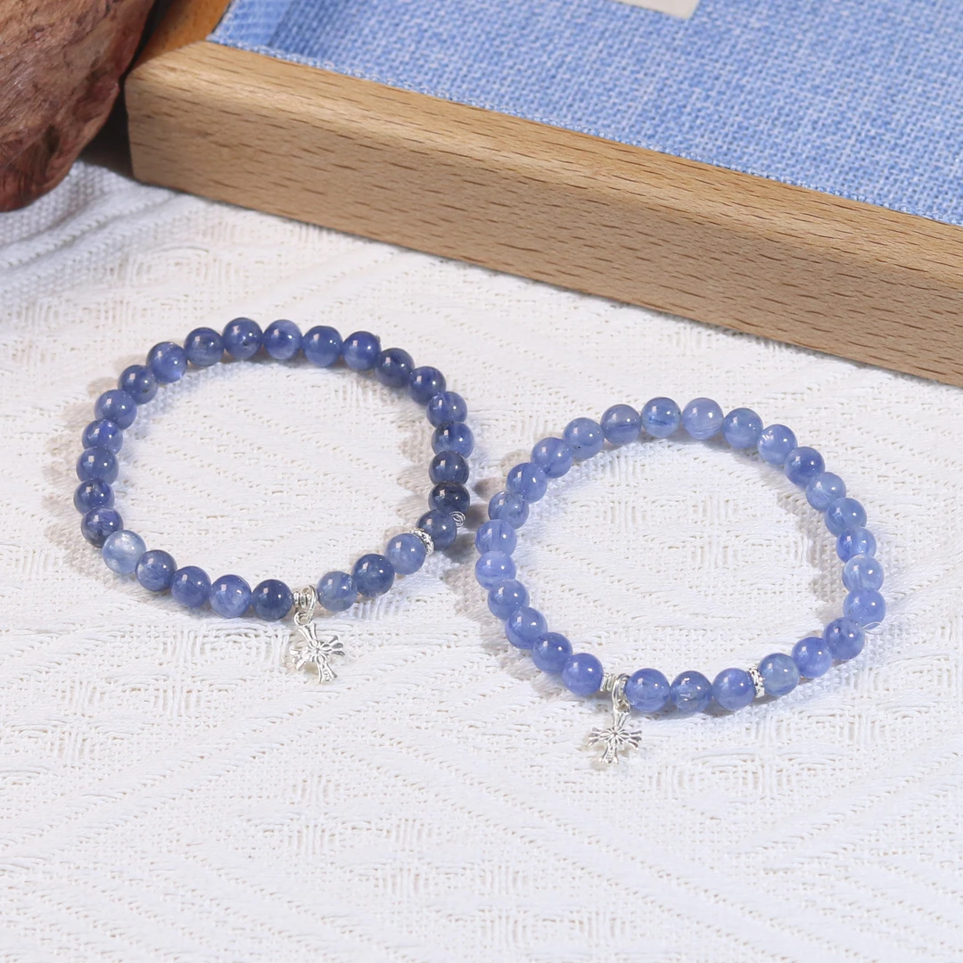 《冰摇蓝可乐》蓝晶石手链 F117 多样性发一 颜色微差