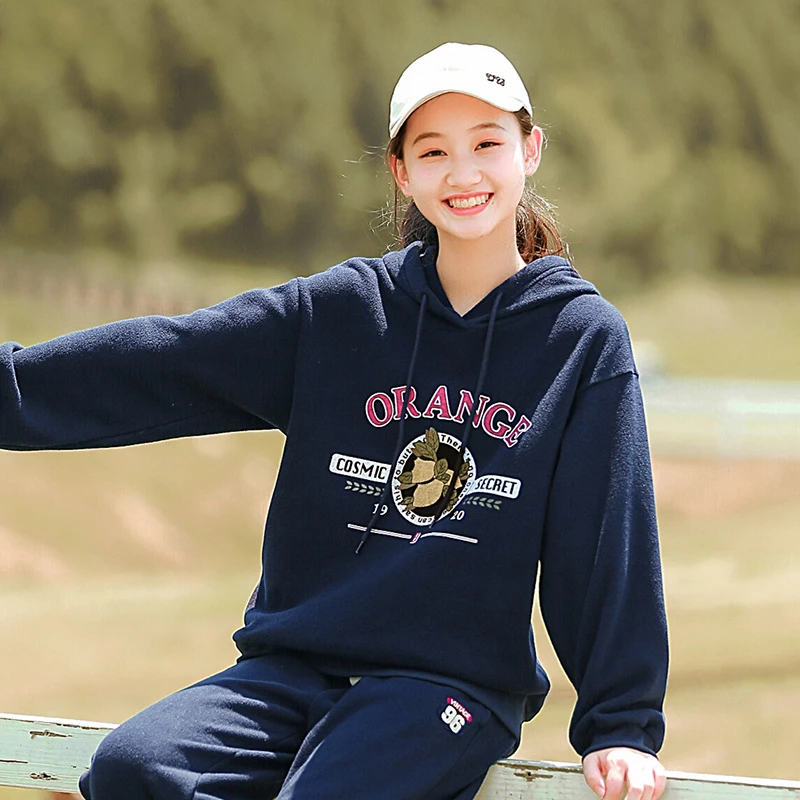 初中学生加绒卫衣少女大童冬季高中女生秋冬装上衣摇粒绒加厚连帽