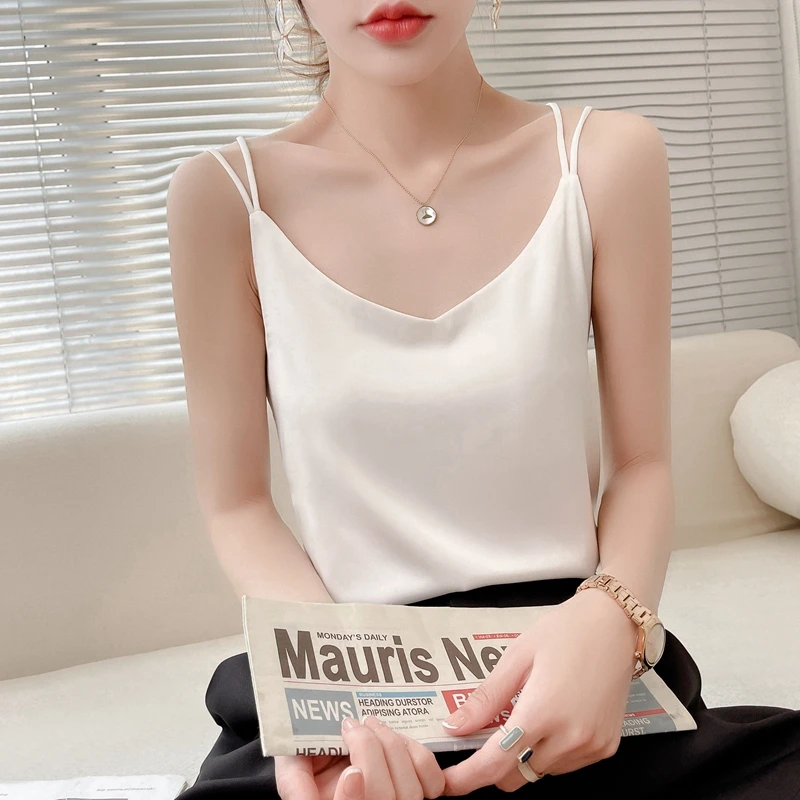 V领吊带背心白色女内搭外穿无袖西装夏季缎面打底宽松上衣新国风