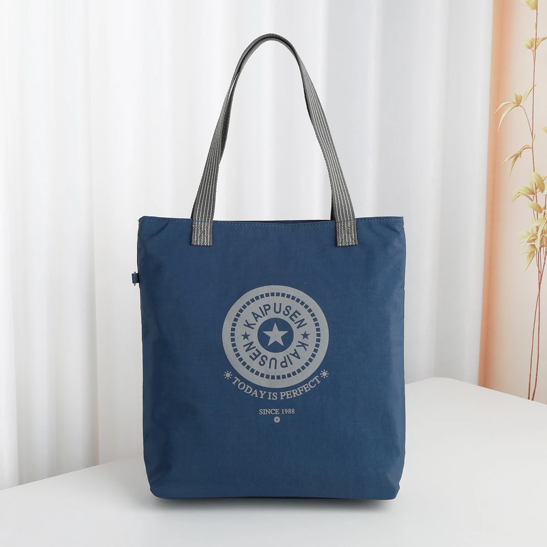 2025新款夜反光托特包休闲购物袋A4补课包防泼水尼龙布包单肩包女