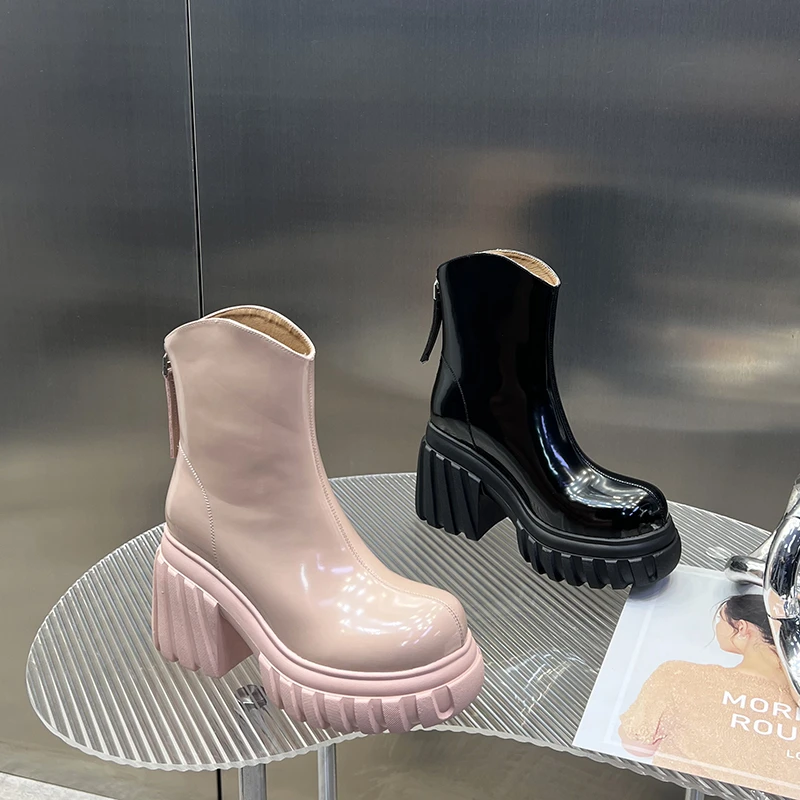 粗跟小短靴女2024年秋冬新款女鞋时尚圆头显瘦厚底高跟靴G2288-8