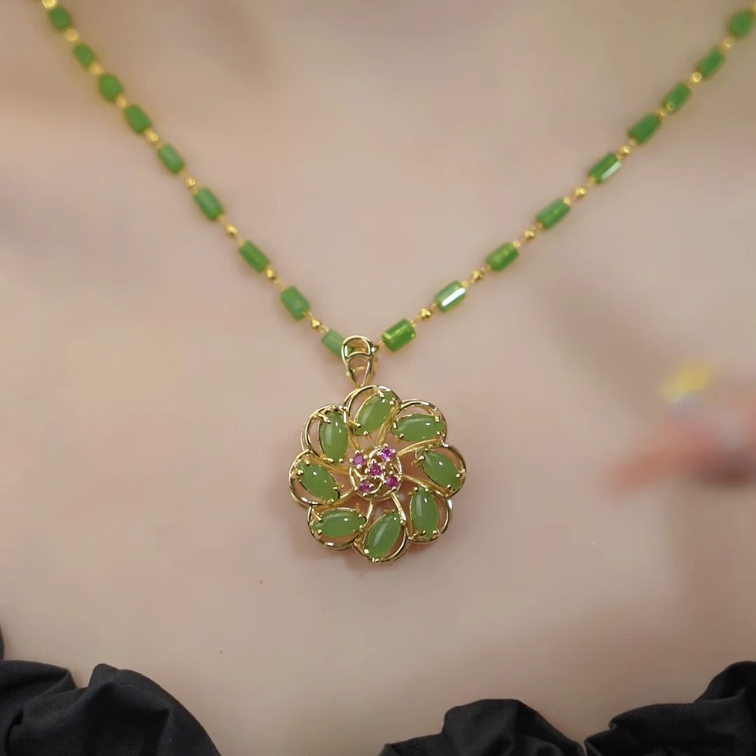 钛钢玻璃项链 2023款幸运花时尚项链百搭项链控气质饰品网红饰品