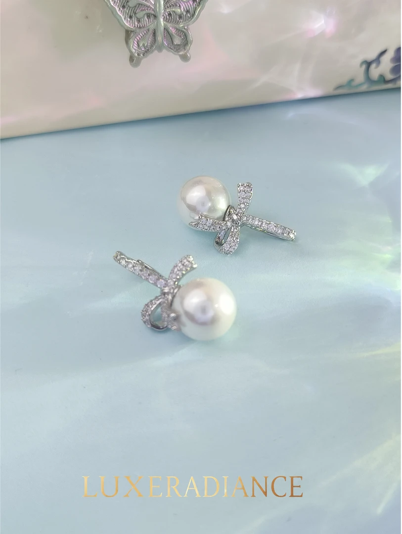 铜合金仿珍珠耳饰 1021  蝴蝶结耳钉合金耳饰女法式复古优雅