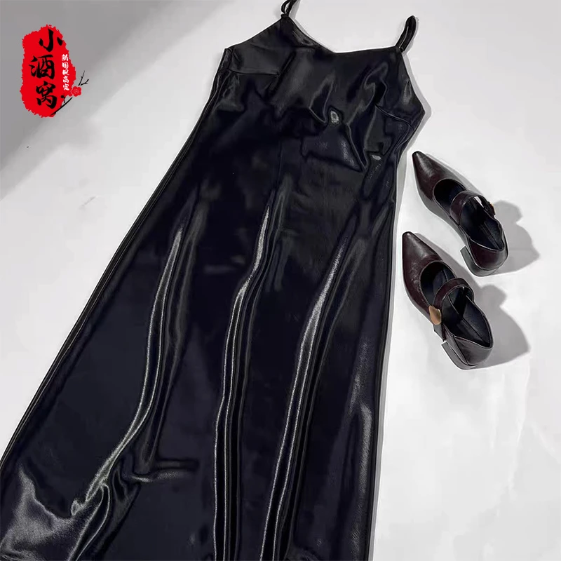 [缤纷] 小酒窝新国风 气质时尚吊带裙-110/831