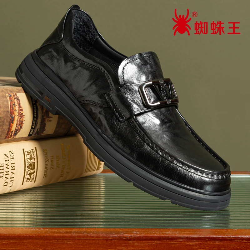 蜘蛛王男鞋2025春季新款纯牛皮软底套脚商务一脚蹬透气皮鞋040033