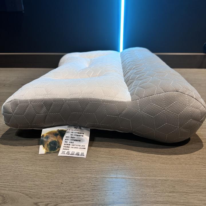 阿犬助眠牵引托颈护颈透气乳胶夹层枕头