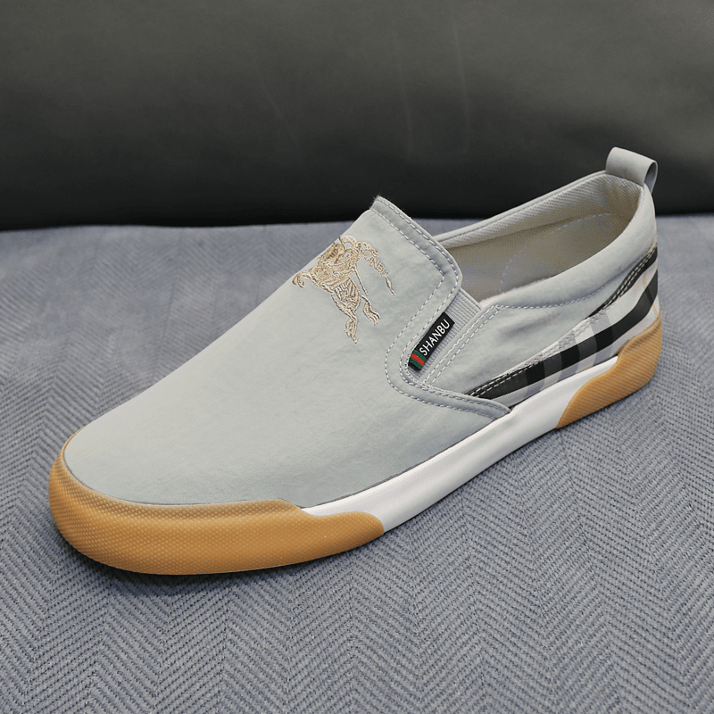 2024新款透气男士帆布鞋舒适时尚休闲布鞋百搭低帮薄款一脚蹬潮鞋
