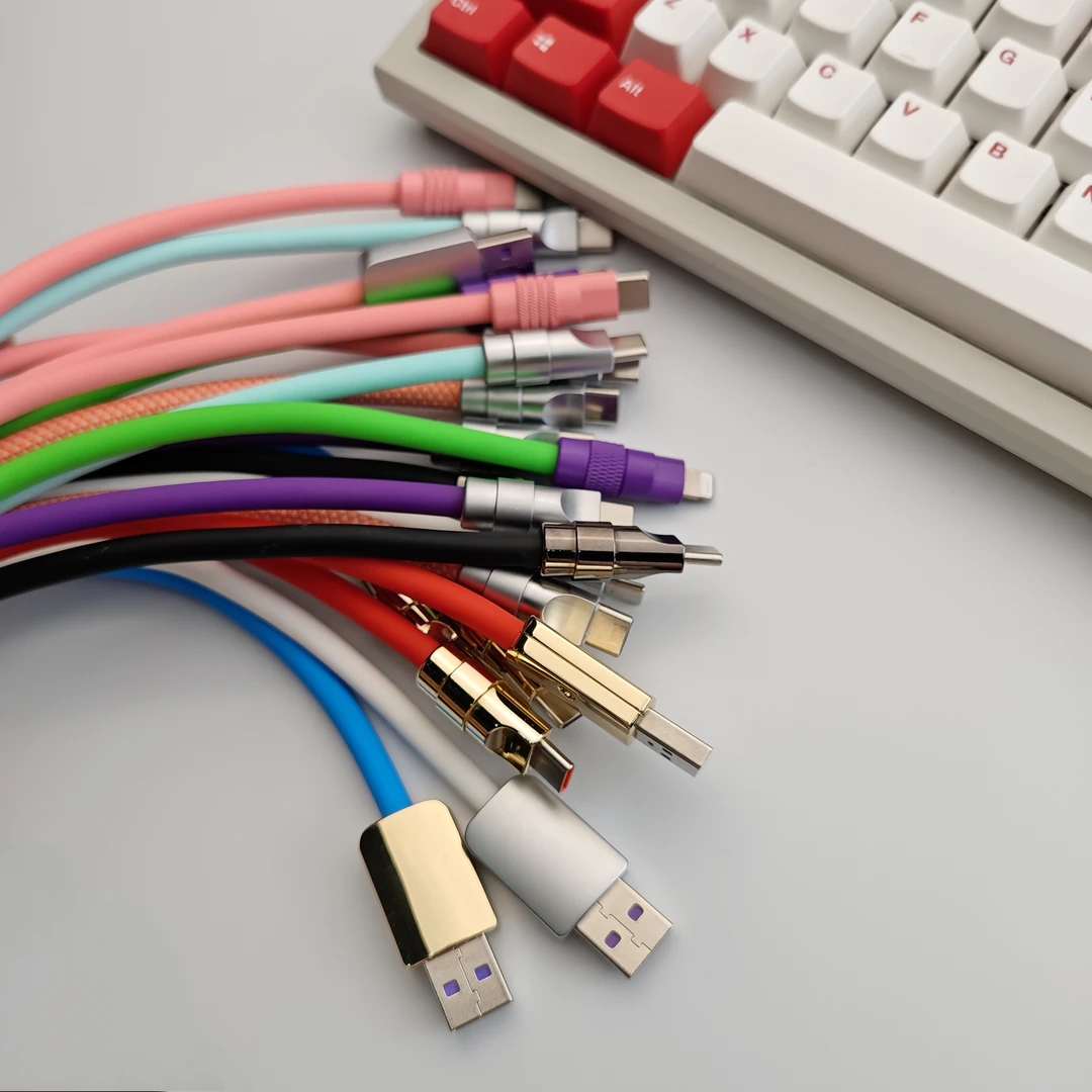 【定制专拍】适用于240W纯手工制作客制化加长苹果15华为快充线通用