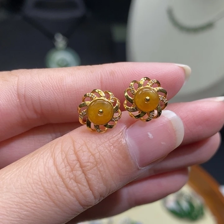 翡翠耳钉18K金镶嵌黄翡耳钉